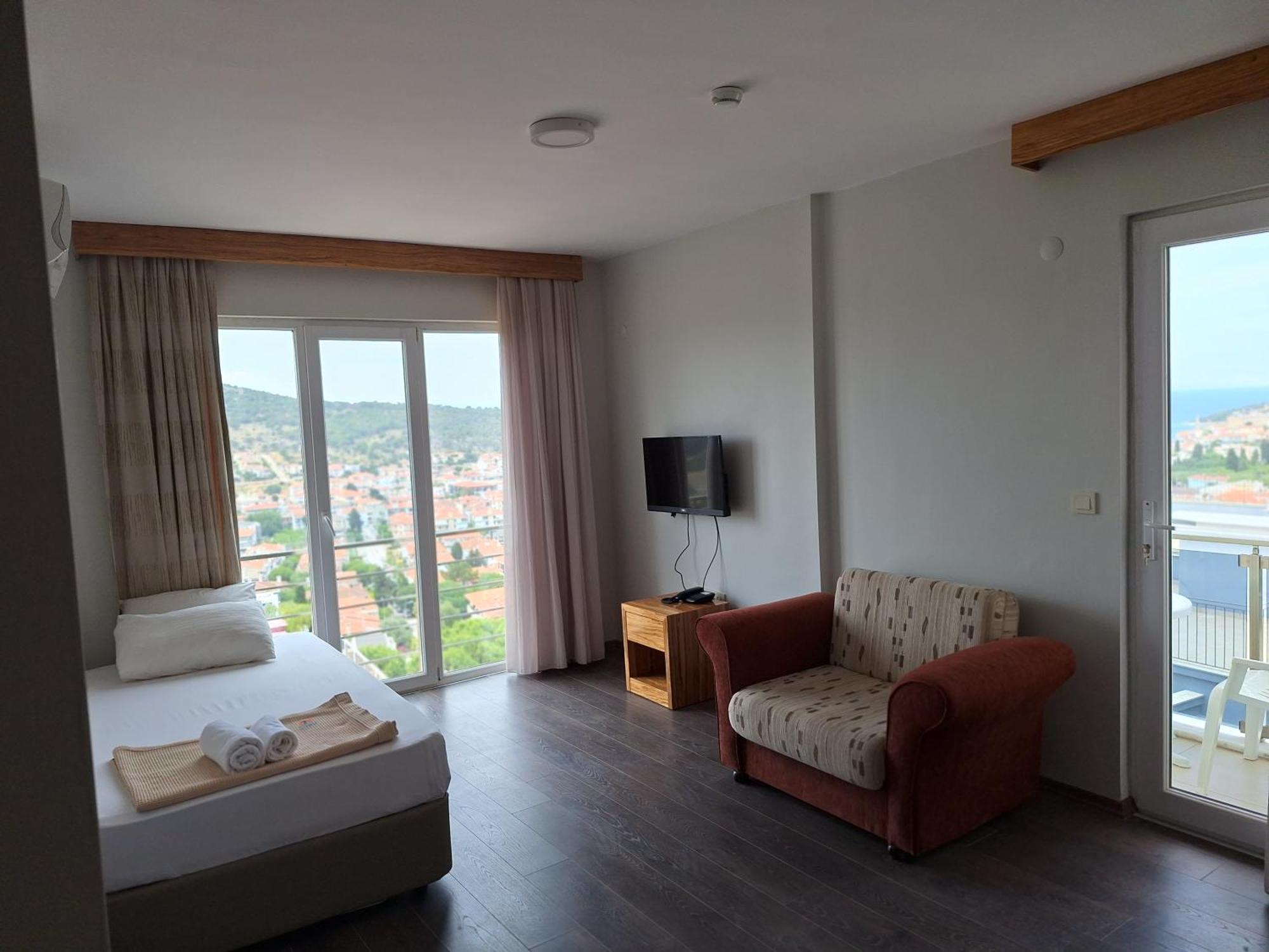 My Solmaz Hotel Чесме Екстериор снимка